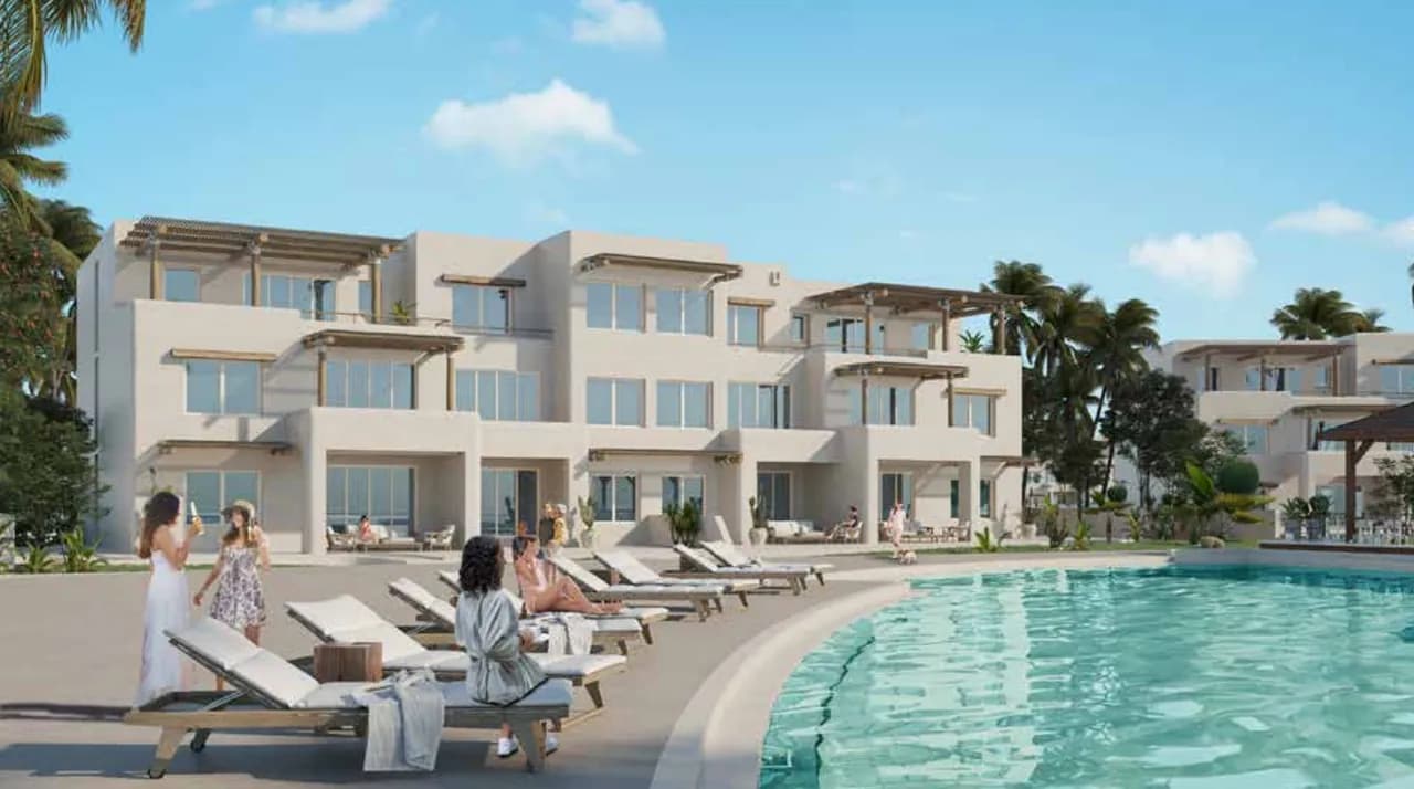 شاليه للبيع في هاسيندا ويست الساحل الشمالي 127 متر + روف 102 متر | استلام فوري